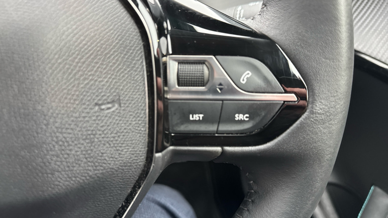 Peugeot 208 1.2 PureTech 100 Allure Premium + 5dr Petrol Hatchback